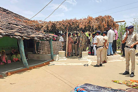 Youth kills 8 people and hangs himself